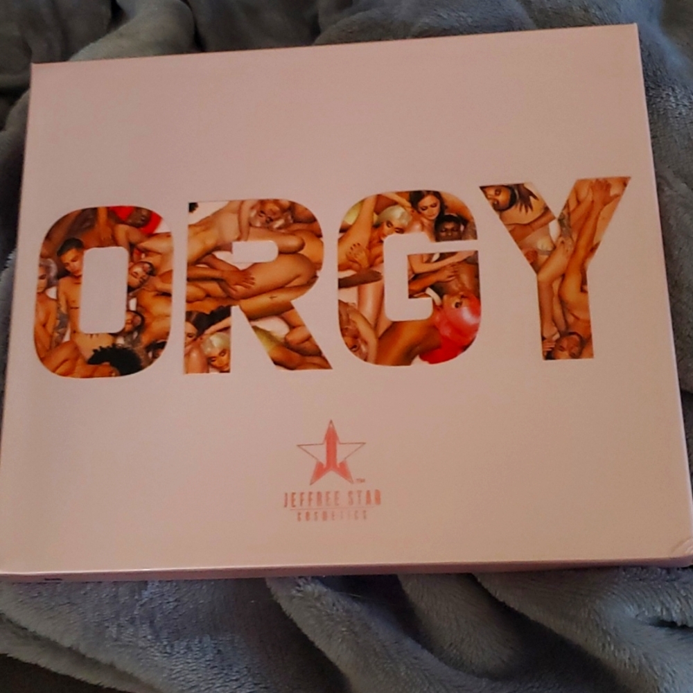 Jeffree Star Orgy Palette